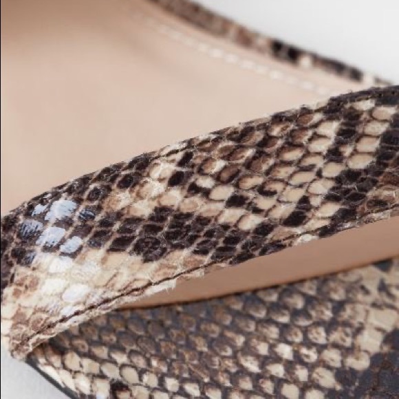 H&M Beige/snakeskin-patterned flat sandals size 8 - Picture 4 of 13